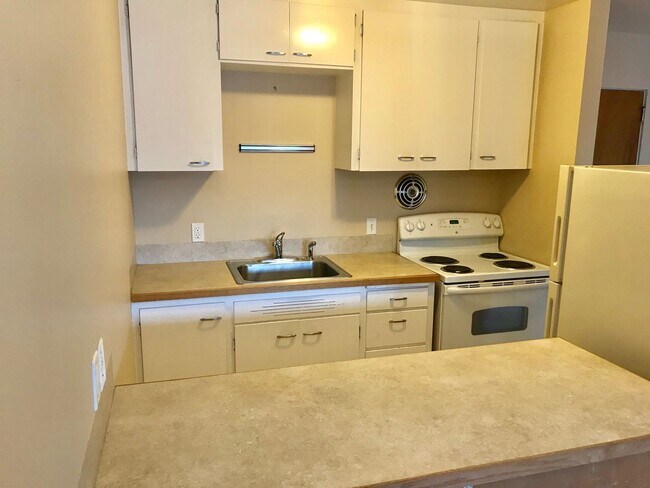 Interior Photo - Aladdin Apartments