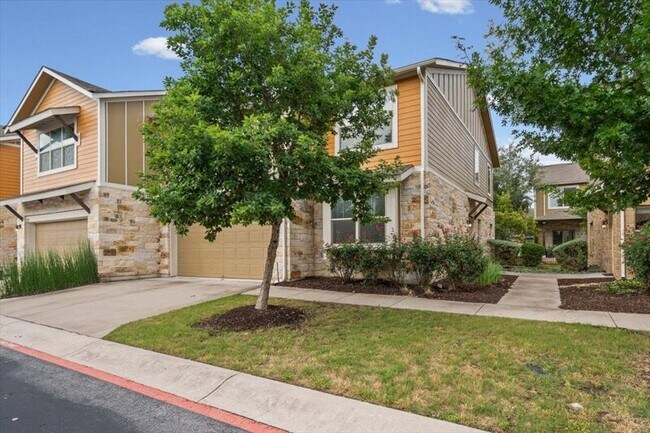 Building Photo - 516 E Slaughter Ln