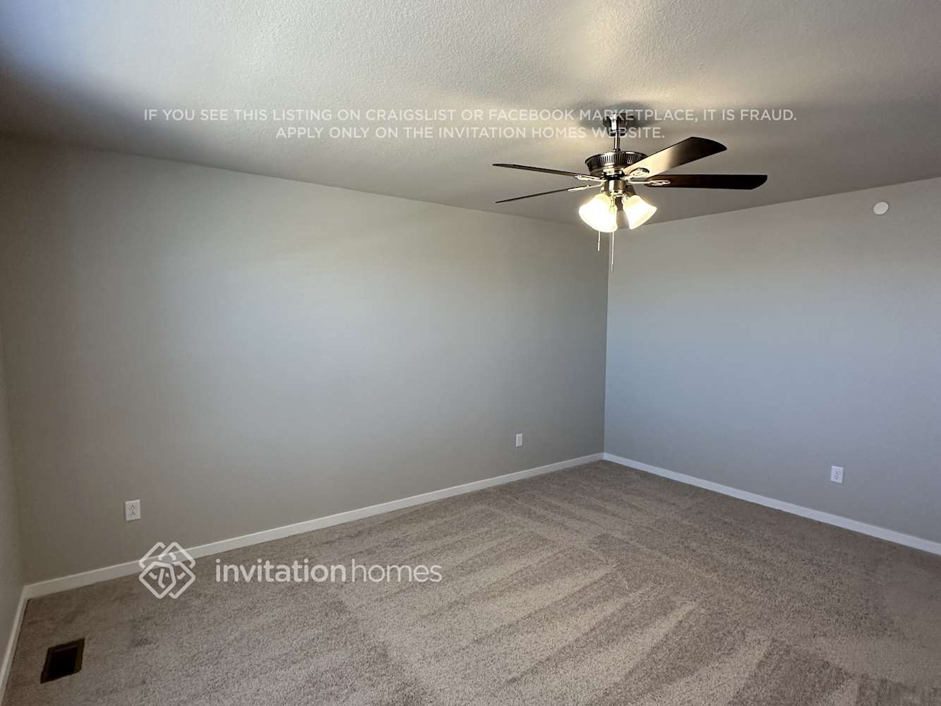 Building Photo - 9352 Ceylon St