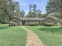 Building Photo - 165 Morris Dr