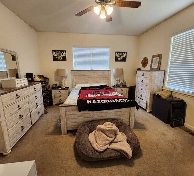 Building Photo - Beautiful 3 Bed 2 Bath Home Near Fort Carson!!!