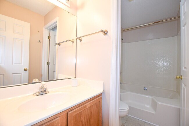 Building Photo - Spacious furnished two, bedroom, two bath Condo.