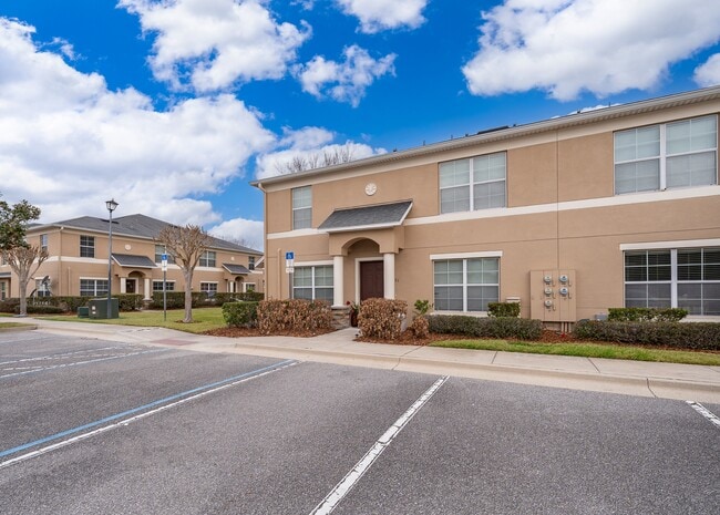 Building Photo - 391 Carina Cir