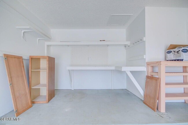 Building Photo - 1701 Paul Moran Pl