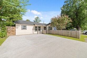 Building Photo - 7125 Conley St