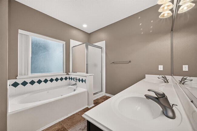 Building Photo - 14402 Barker Pelican Ct