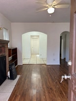 Building Photo - 33141 Case St