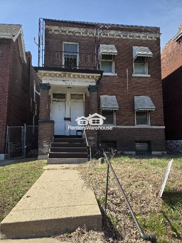 Building Photo - 4223 Red Bud Ave