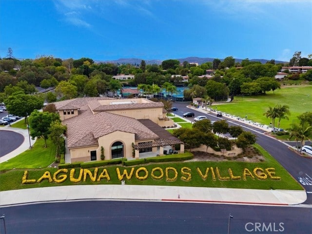 Building Photo - 359 Avenida Castilla