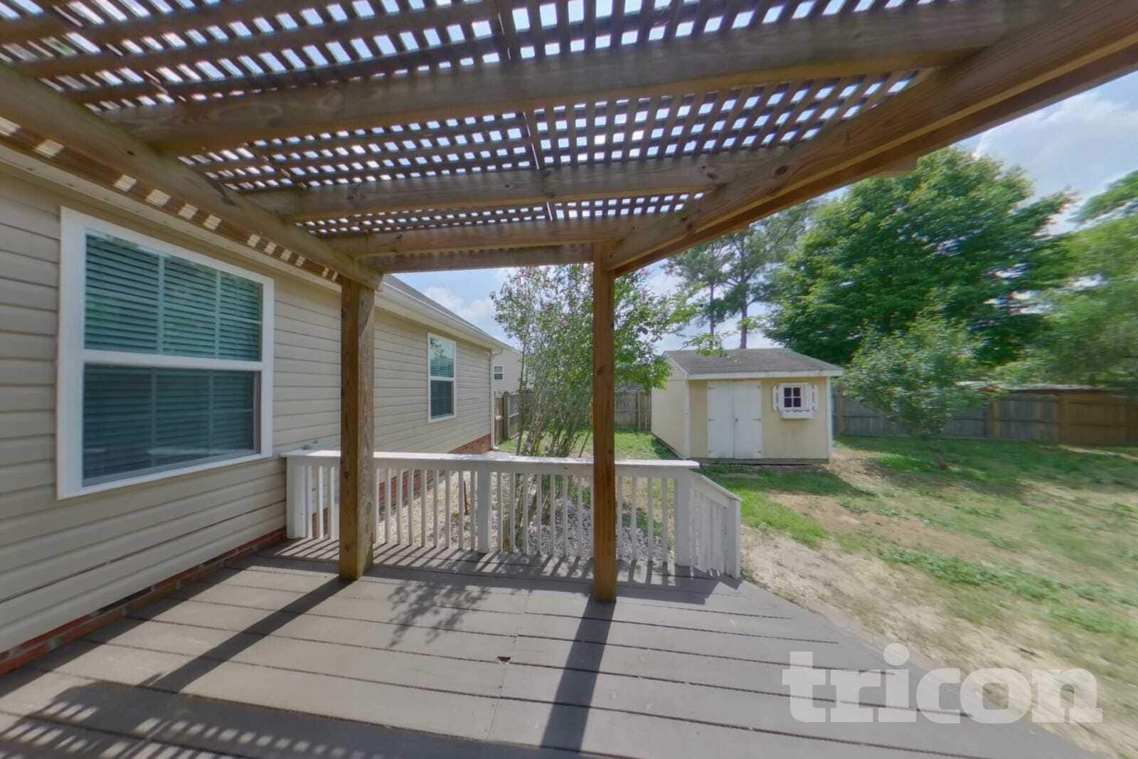 Building Photo - 89 Smokewood Dr