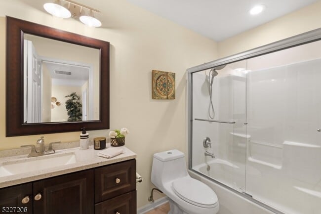 Building Photo - 70 Alvin Sloan Ave