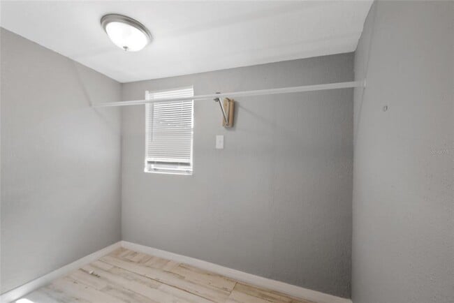 Building Photo - 605 S Disston Ave