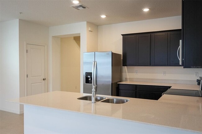 Building Photo - 4565 ORCHARD VIEW Aly