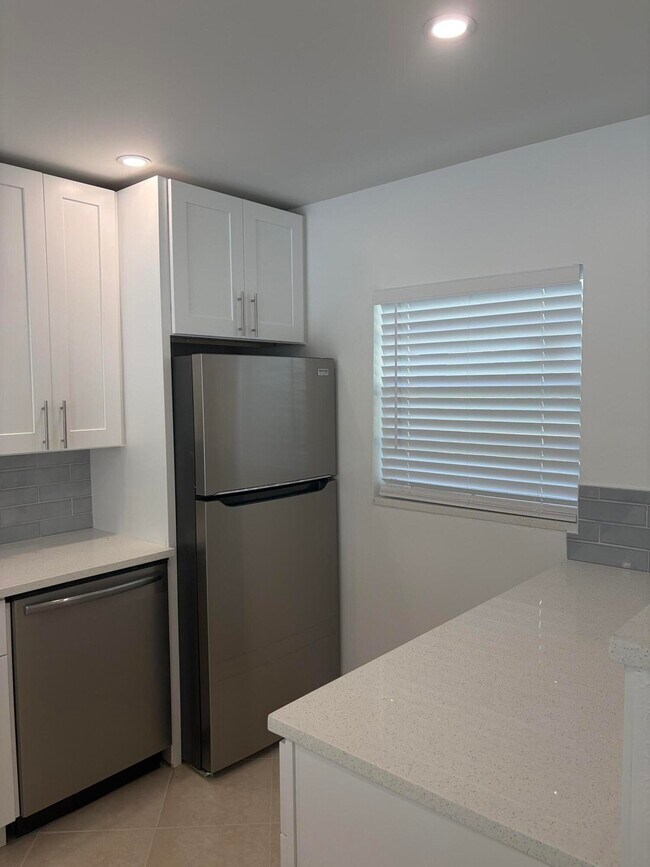 Building Photo - 2900 Fiore Way