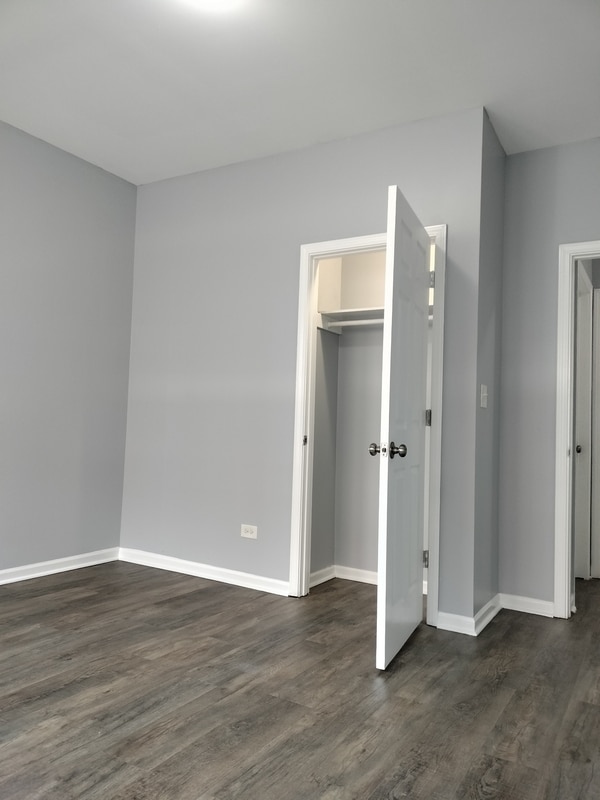 Building Photo - 6601 S Green St