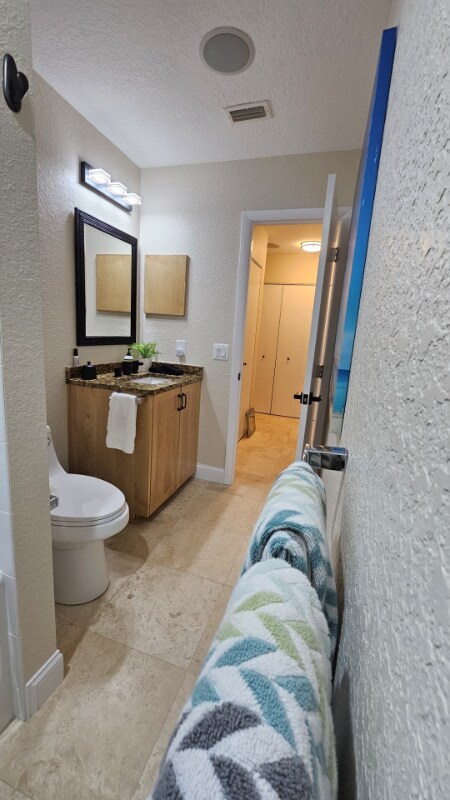 Building Photo - 3354 Dover Dr