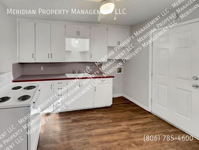 Building Photo - 2107 35th St