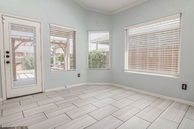 Building Photo - 6408 Hall of Fame Blvd