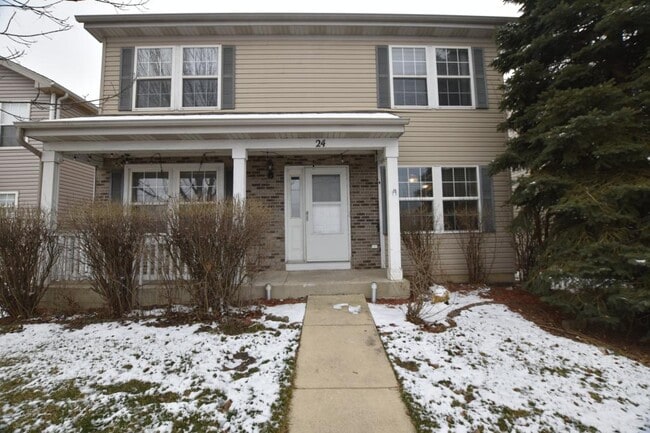 Building Photo - 24 Waterbury Cir