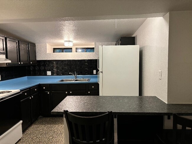 Building Photo - 83 Co Rd 308
