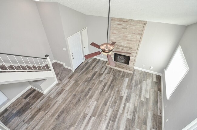 Building Photo - 18723 Lippizaner Dr