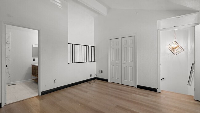 Building Photo - Prime Vacaville Location 3BD/2BA TUSD