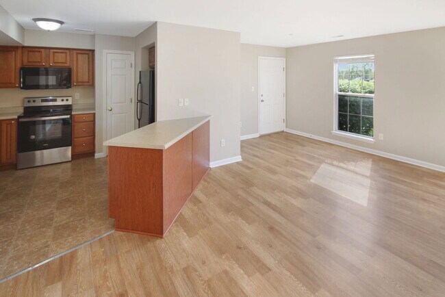 Building Photo - 284 Stonewall Creek Dr