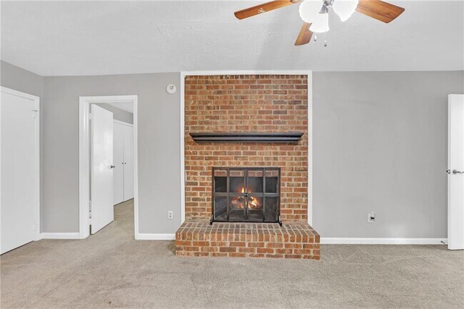 Building Photo - 4906 Wolverton Dr