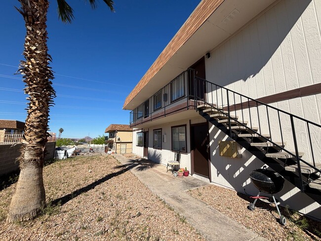 Building Photo - 147 Westminster Way