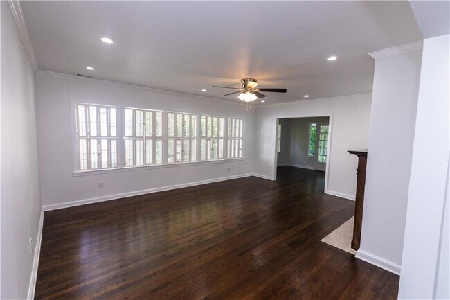 Building Photo - 88 Karland Dr NW