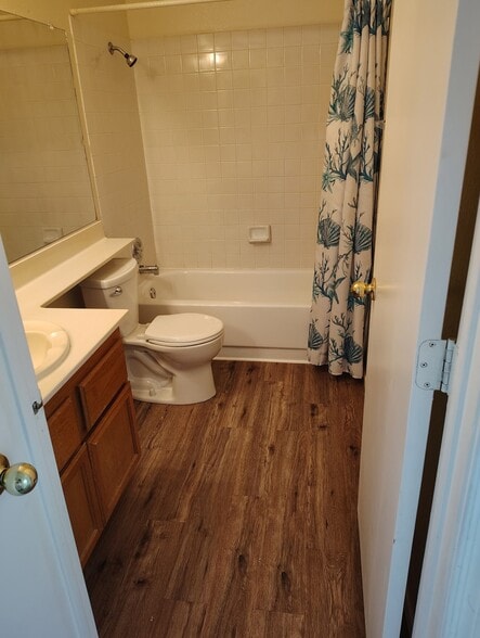 Building Photo - 2243 Aspen Mirror Way