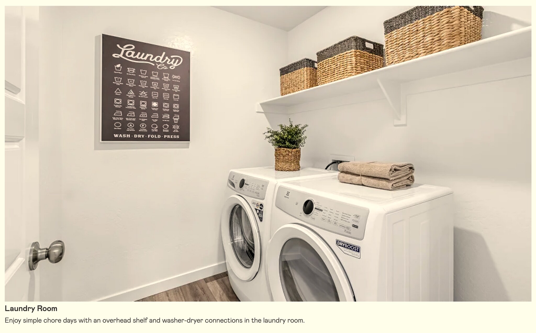 Building Photo - 4454 Buckingham Ave