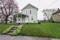 Building Photo - 554 Creedmore Ave