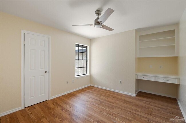 Building Photo - 3104 Goldcrest Ave