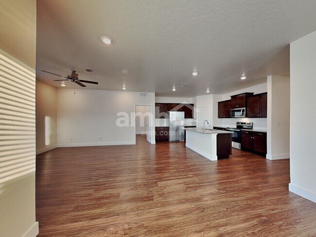 Building Photo - 5138 W White Ash Ct