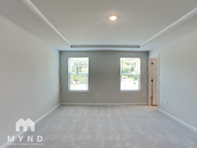 Building Photo - 113 Peebles Dr