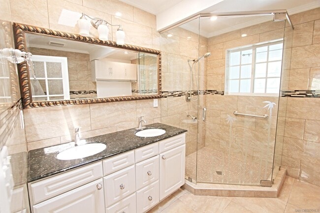 Building Photo - 12785 Cobblestone Creek Rd