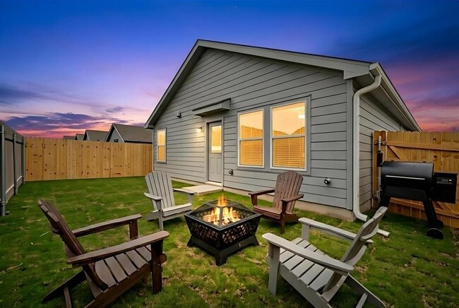 Building Photo - 23437 Firelight Dr