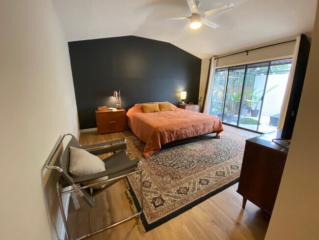 Building Photo - 631 Warrenton Rd