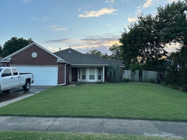 Primary Photo - 8909 N 125th E Ave