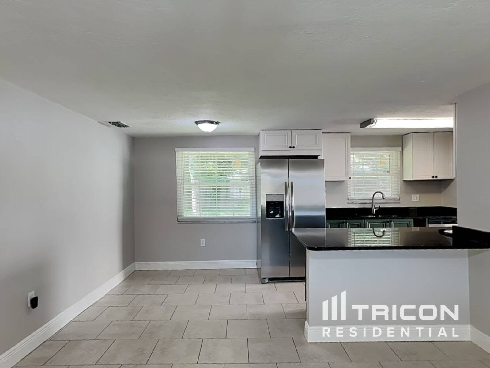 Building Photo - 5058 Silk Oak Dr