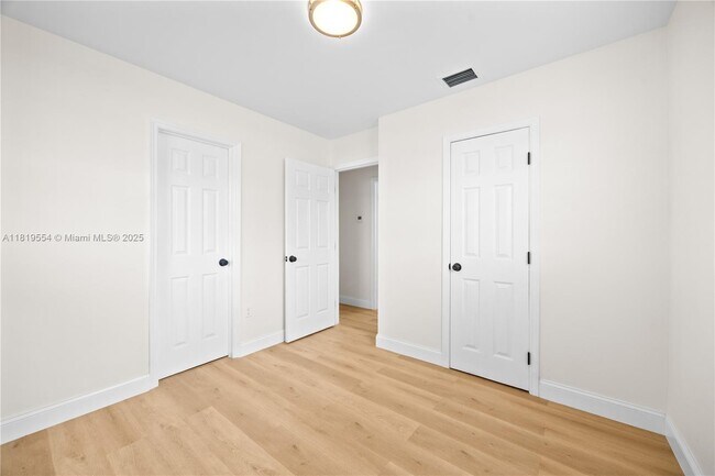Building Photo - 10521 SW 184th St