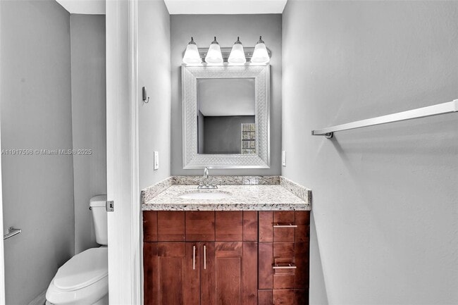 Building Photo - 1263 SW 46th Ave