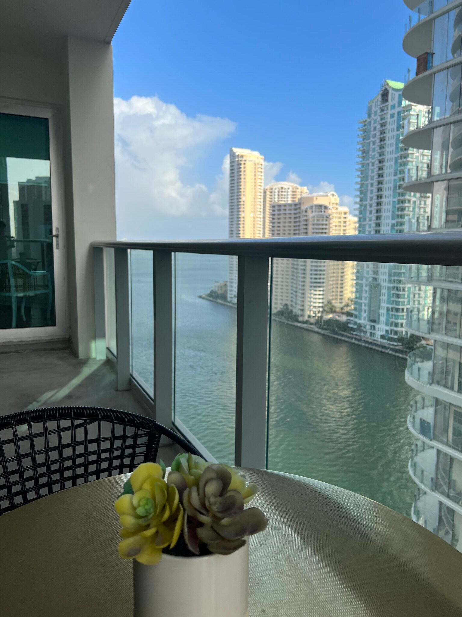 Building Photo - 300 S Biscayne Blvd
