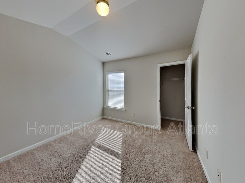 Building Photo - 1329 Brookmere Way