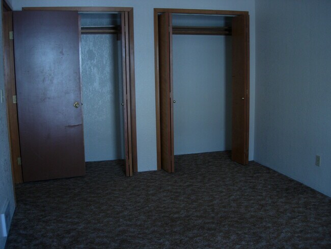 Building Photo - 2055 N Eldorado Ave