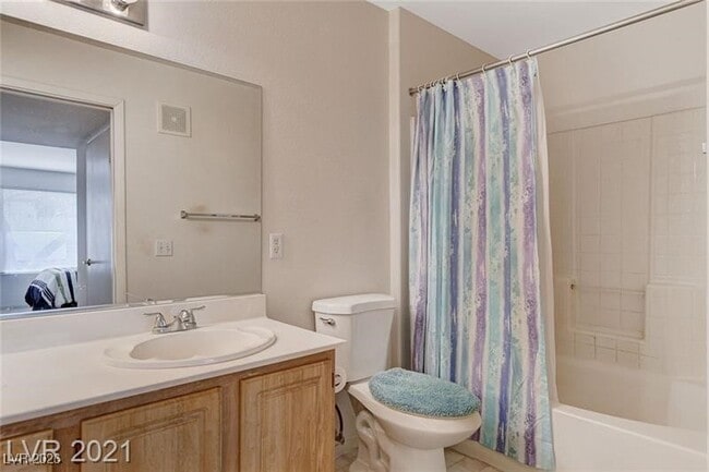 Building Photo - 5710 E Tropicana Ave