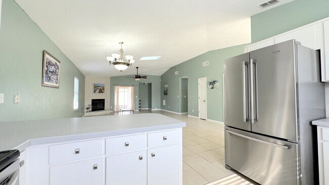 Building Photo - 1467 Bay Grove Dr