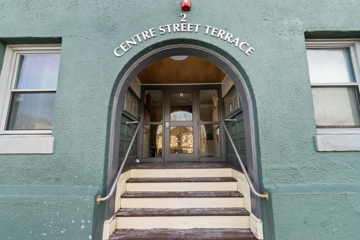 Building Photo - 2 Centre Street Ter