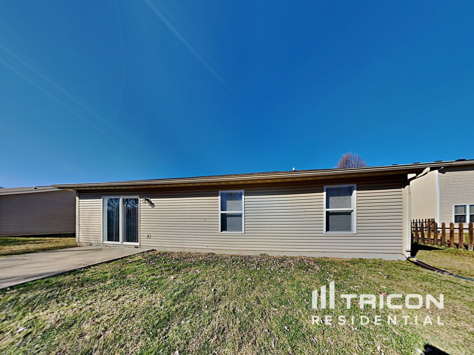 Building Photo - 7270 Burlat Ln